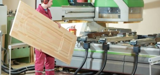 3 основных способа изготовления воска для обработки деревянных дверей